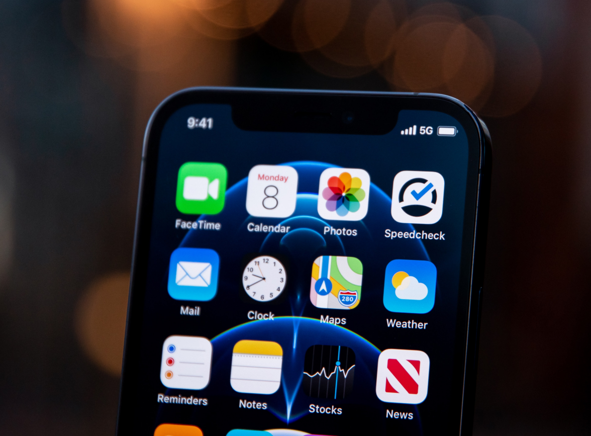 丰宁苹果手机维修分享为什么 iPhone 12 在冬季会自动关机 